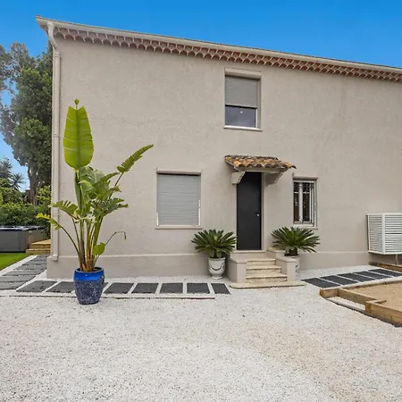 Luxueuse L'olivier 4 Jacuzzi Κάννες